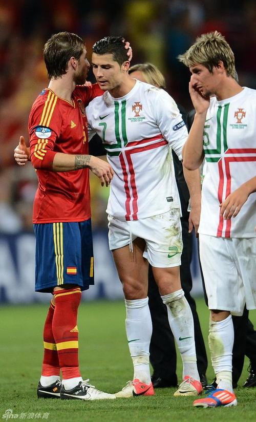 2012欧洲杯半决赛西班牙4:2葡萄牙